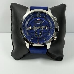 Tommy Hilfiger Men’s Watch 1710489 Quartz Blue Silicone Strap Blue Dial 50mm